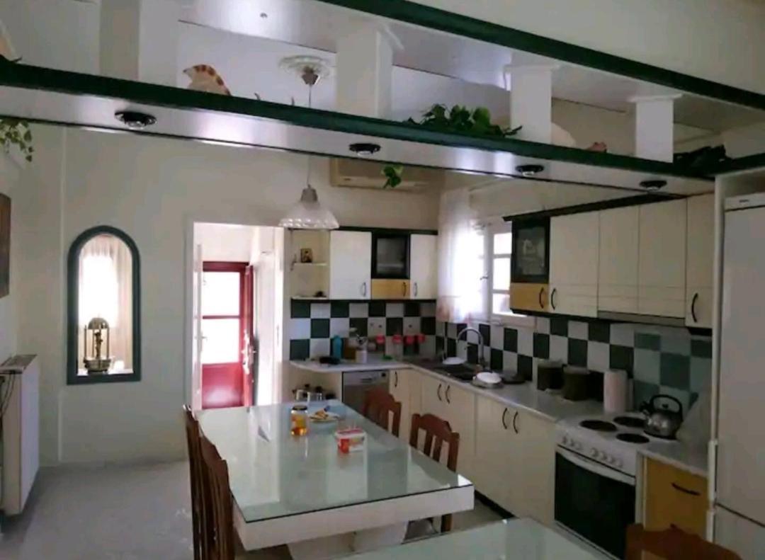 Ioannis Apartment เมการา ภายนอก รูปภาพ