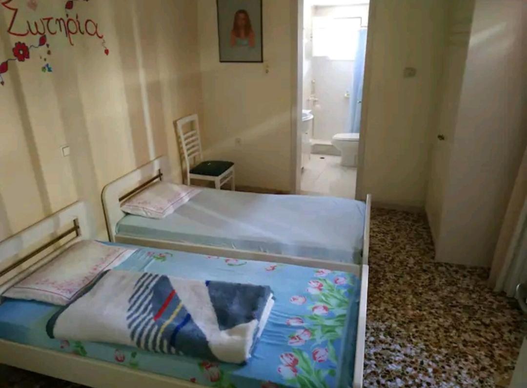 Ioannis Apartment เมการา ภายนอก รูปภาพ